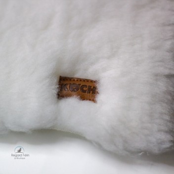 Tapis fausse fourrure pour chat